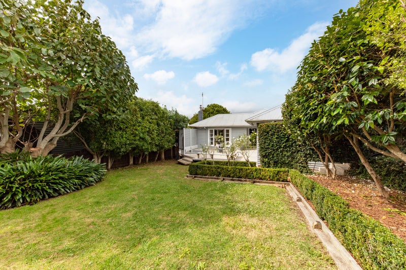 73 Paihia Road, One Tree Hill, Auckland - Carousel 2