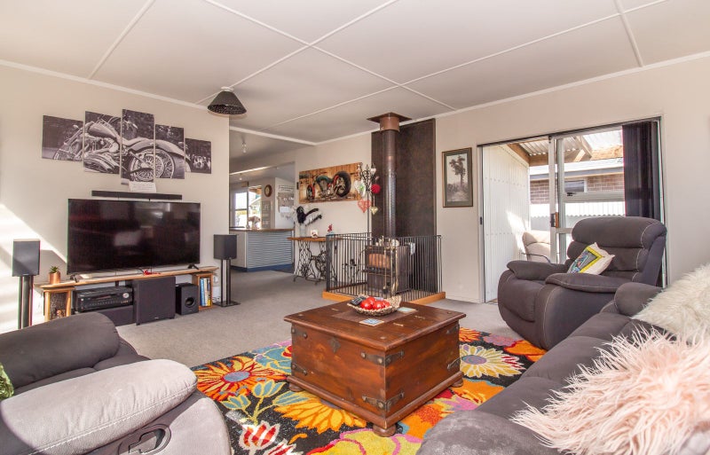 18 Forbes Street, Westport, Westport - Carousel 2
