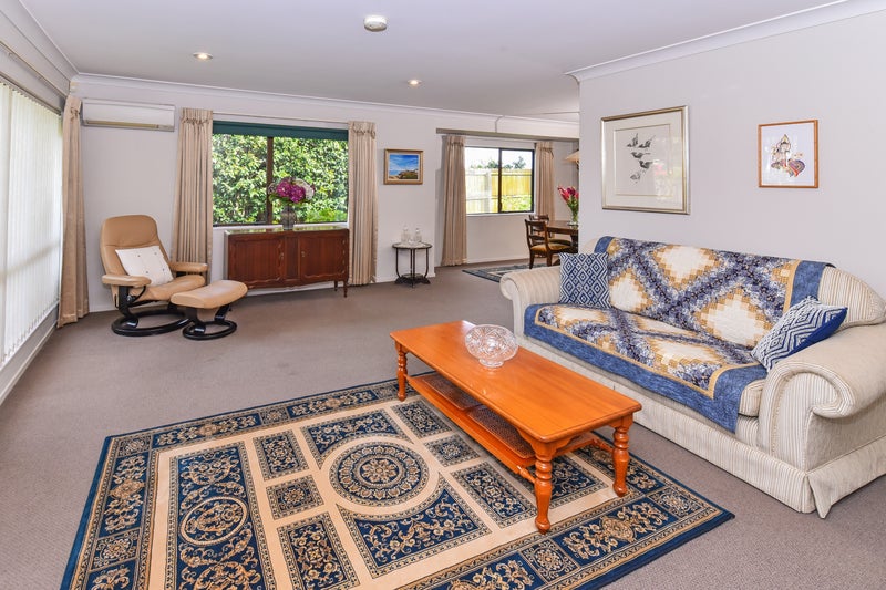3 Gaylord Place, Conifer Grove, Takanini - Carousel 2