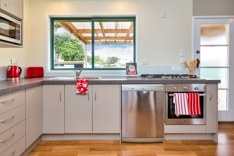 11 Tui Crescent, Maunu, Whangarei - Carousel 1