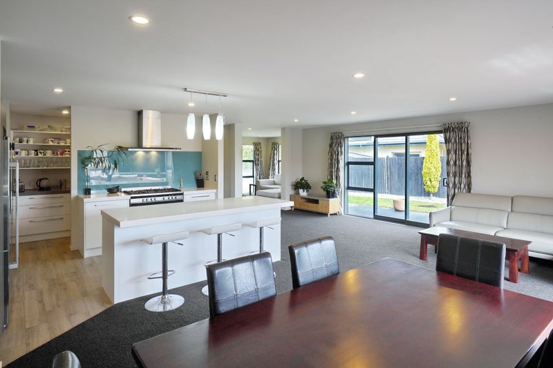 39 Amoka Crescent, Parklands, Christchurch - Carousel 2