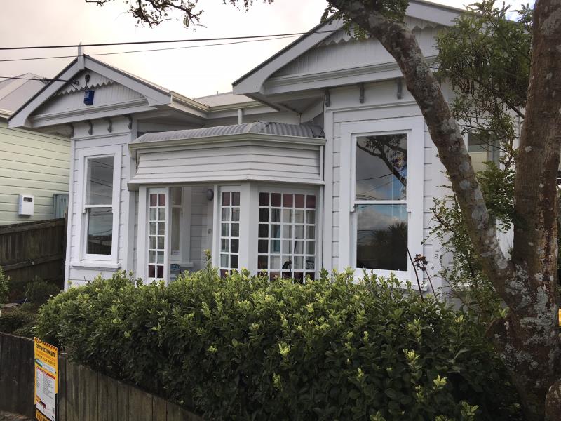 6 Hadfield Terrace, Kelburn, Wellington - Carousel 1