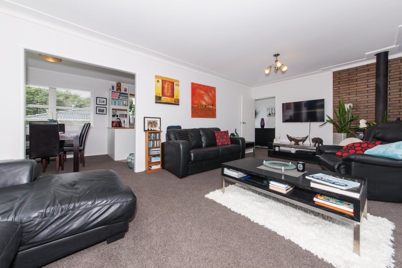 6 Cotton Place, Opaheke, Papakura - Carousel 2