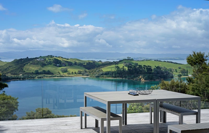36 Bella Vista Road, Omiha, Waiheke Island - Carousel 1