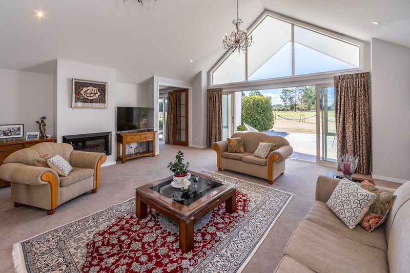 630 Hoskyns Road, Christchurch - Carousel 2