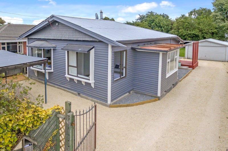 10 Radley Street, Woolston, Christchurch - Carousel 1