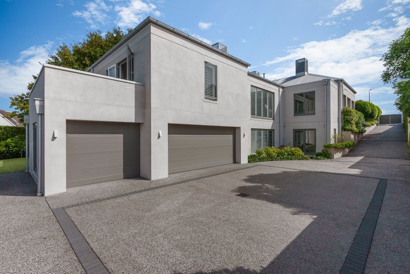 6 Fenton Circus, Orakei, Auckland - Carousel 2