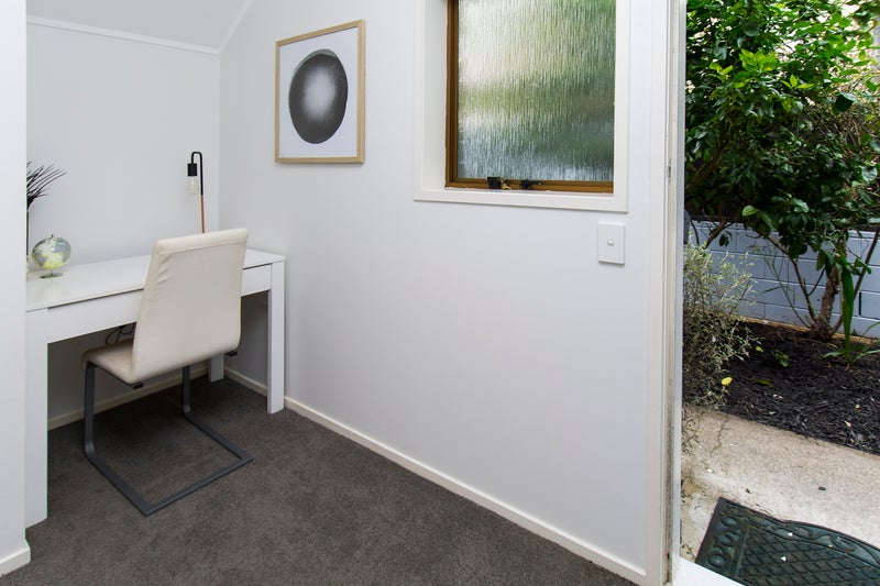 14 Davita Place, Farm Cove, Auckland - Carousel 10