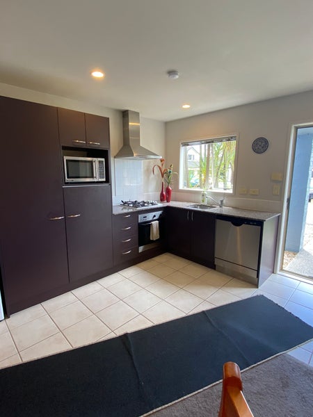 7 Alicante Avenue, Hillpark, Auckland - Carousel 2