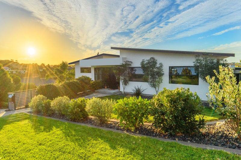 23 Talbot Place, Welcome Bay, Tauranga - Carousel 1