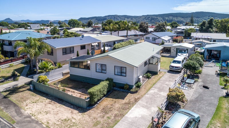 31 Leys Crescent, Remuera, Auckland - Carousel 1