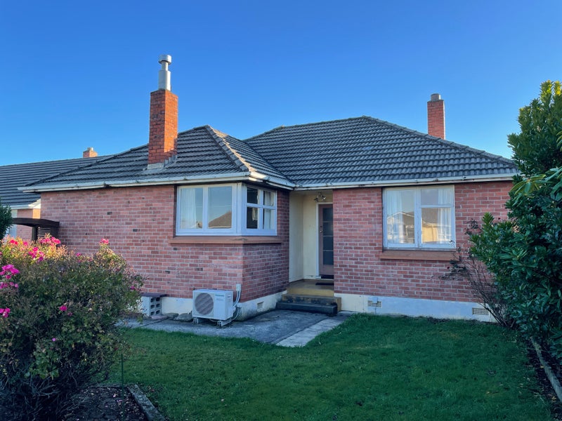 15 Manapouri Street, Strathern, Invercargill - Carousel 1