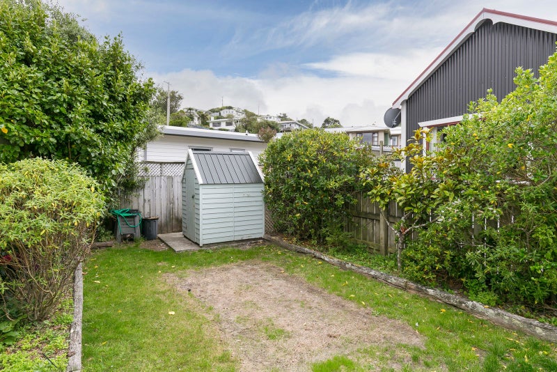 70 Salford Street, Newlands, Wellington - Carousel 20