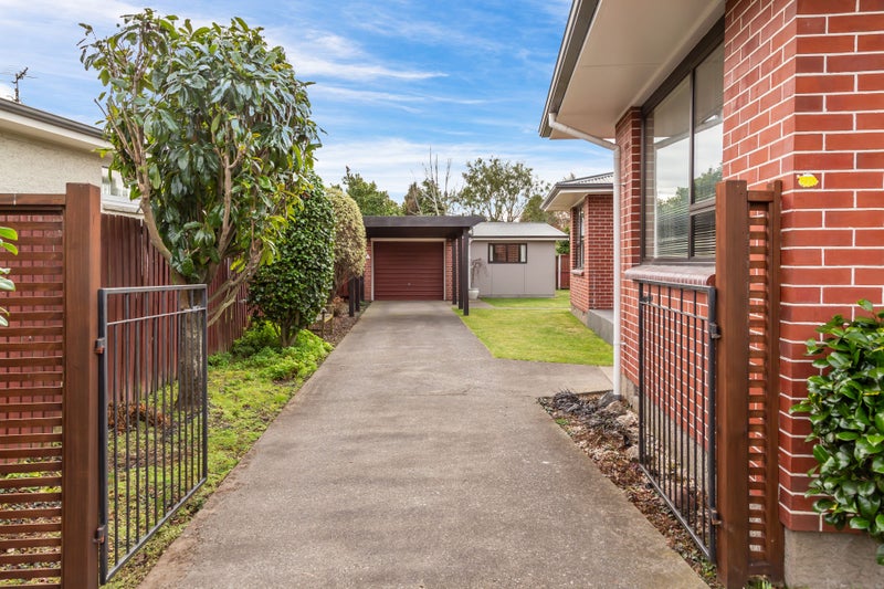 25 Toorak Avenue, Avonhead, Christchurch - Carousel 2