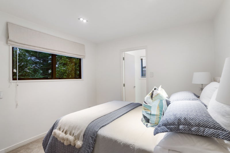 4B Tuhaere Street, Orakei, Auckland - Carousel 22