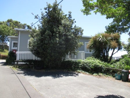 90C Townsend Road, Miramar, Wellington - Carousel 1