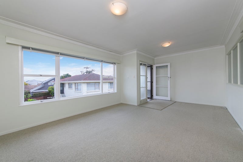 2/49 Turama Road, Royal Oak, Auckland - Carousel 2