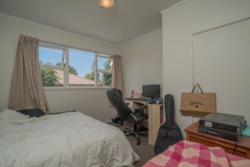 2/32 Blanes Road, Weymouth, Auckland - Carousel 10