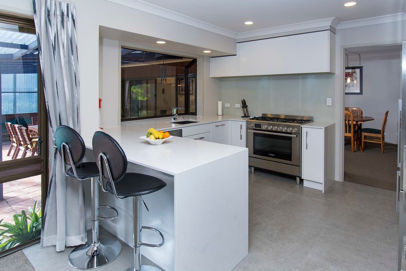 23 Raddock Place, Farm Cove, Auckland - Carousel 10