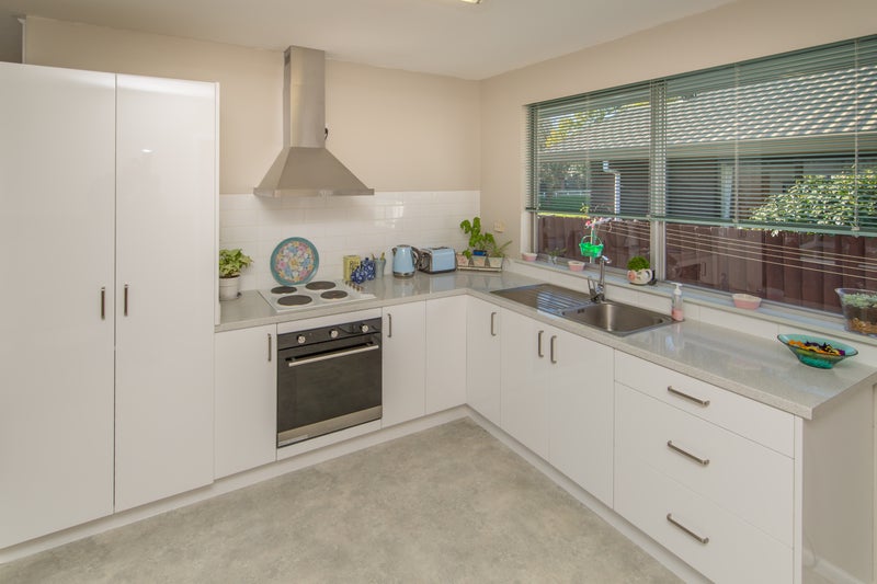 1/148 Riverlaw Terrace, Saint Martins, Christchurch - Carousel 1