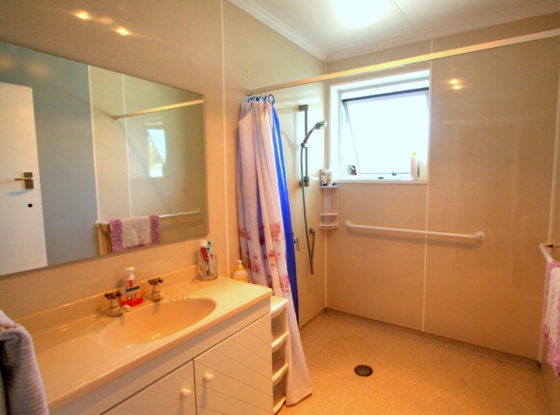 56 Paisley Street, Kew, Invercargill - Carousel 10