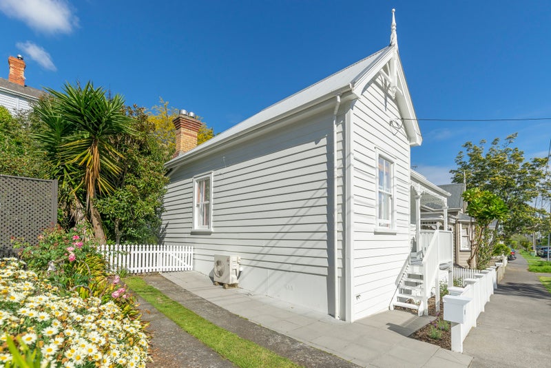 8 Bright Street, Eden Terrace, Auckland - Carousel 19