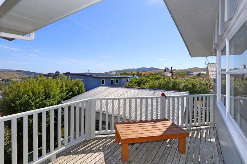 94 Bracken Road, Paparangi, Wellington - Carousel 10