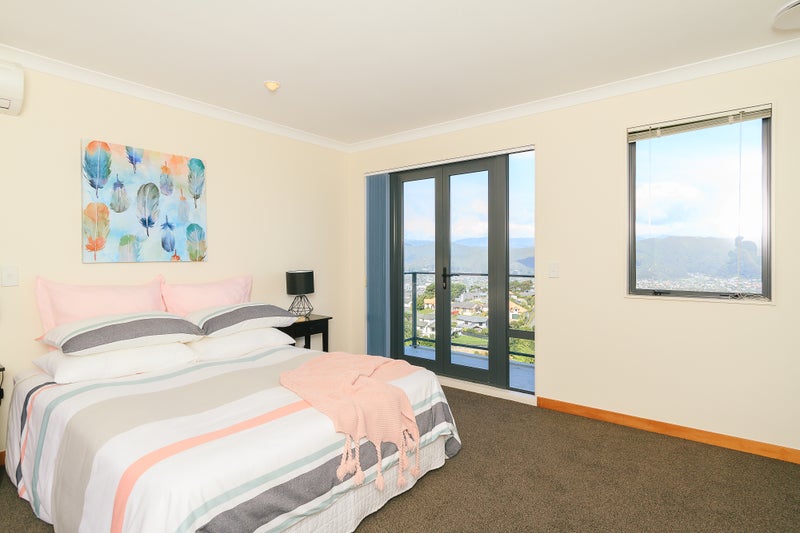 17 Arahiwi Grove, Tirohanga, Lower Hutt - Carousel 10