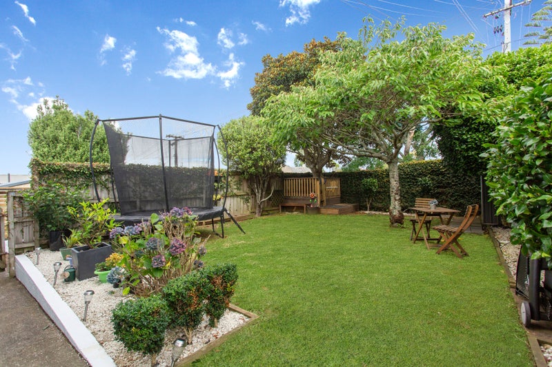 1/31 Athens Road, Onehunga, Auckland - Carousel 2