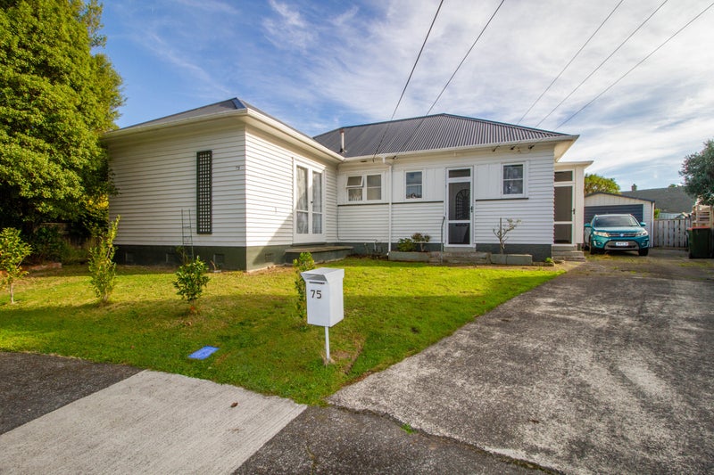 75 Hall Crescent, Epuni, Lower Hutt - Carousel 19