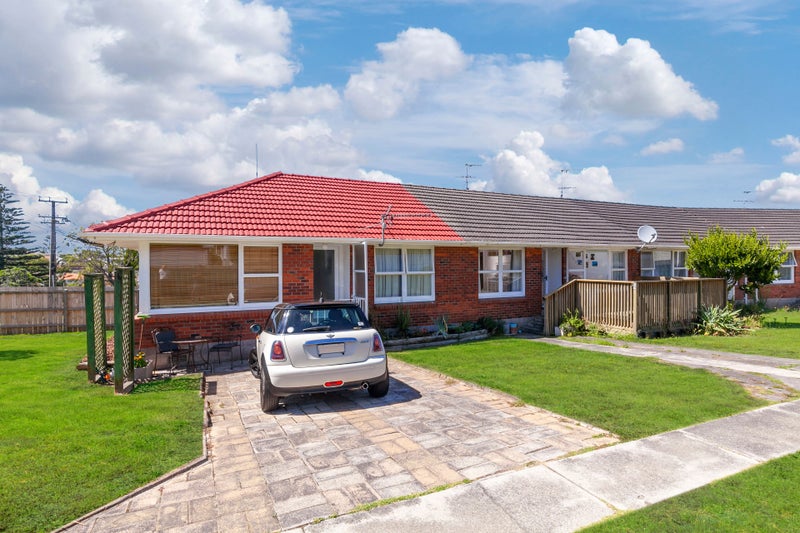 2/13 Creamer Avenue, Belmont, Auckland - Carousel 15