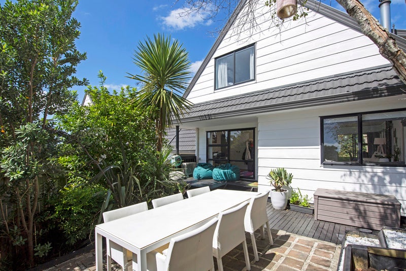 1/31 Sandgate Avenue, Botany Downs, Auckland - Carousel 1