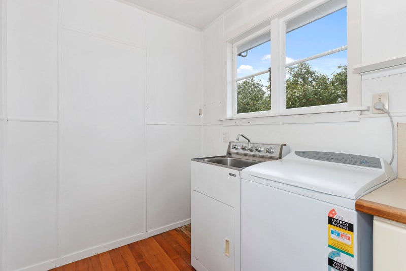 43 Vancouver Crescent, Wainoni, Christchurch - Carousel 10