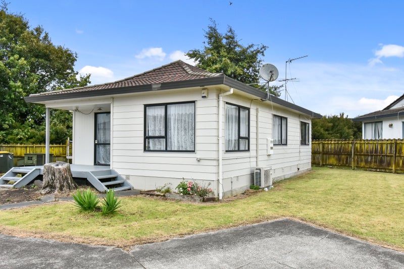 42A Trimdon Street, Randwick Park, Auckland - Carousel 16