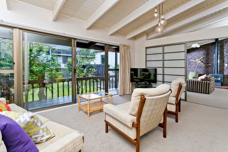 5 Holyoake Place, Chatswood, Auckland - Carousel 10