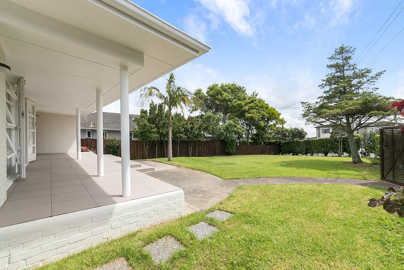 28 Olsen Avenue, Hillsborough, Auckland - Carousel 2