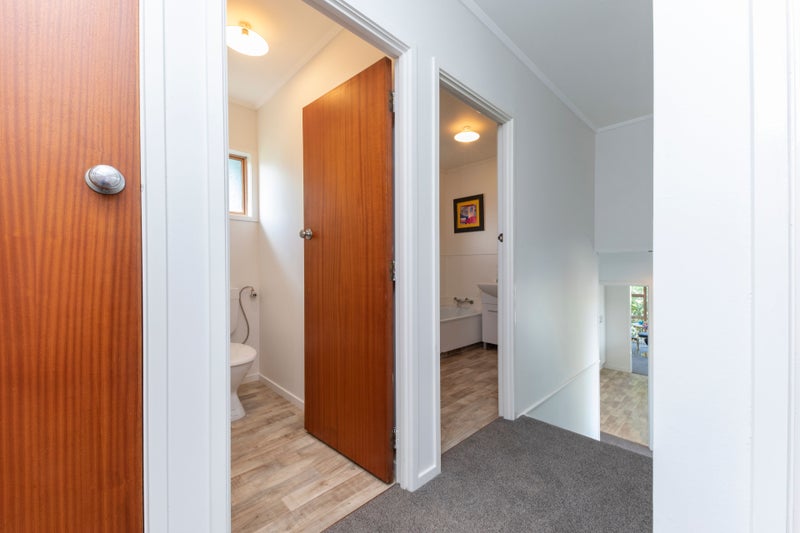 42 Halsey Drive, Lynfield, Auckland - Carousel 21