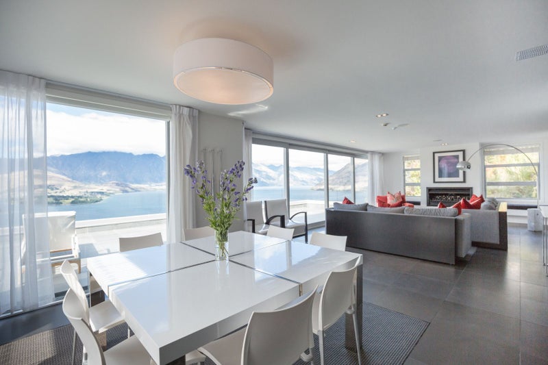 6 Lordens Place, Fernhill, Queenstown - Carousel 1