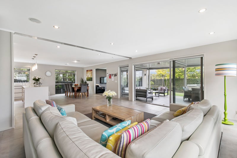 15 Harapaki Road, Meadowbank, Auckland - Carousel 2