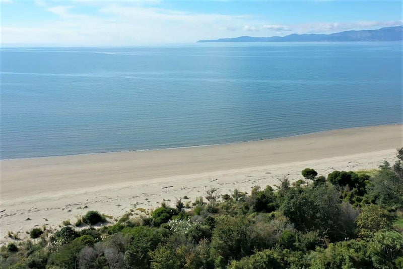 120 Excellent Street, Collingwood - Carousel 1