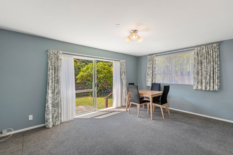 5B FREMONT GR, Totara Park, Upper Hutt - Carousel 2