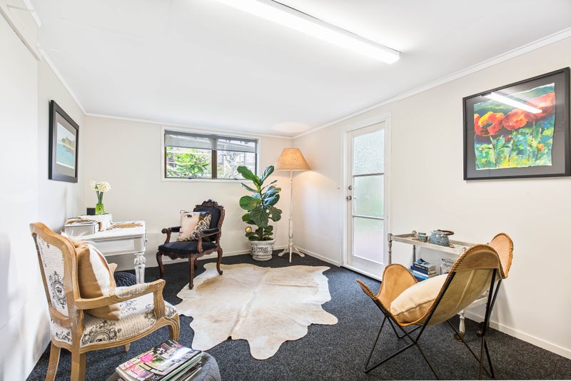 2/33 Birman Close, Half Moon Bay, Auckland - Carousel 10