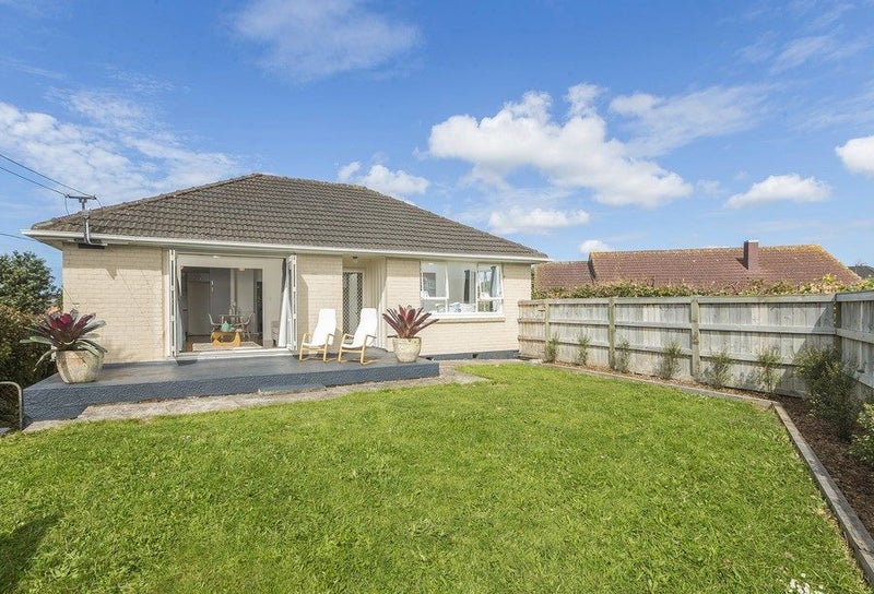 10 Belcher Street, Wesley, Auckland - Carousel 1