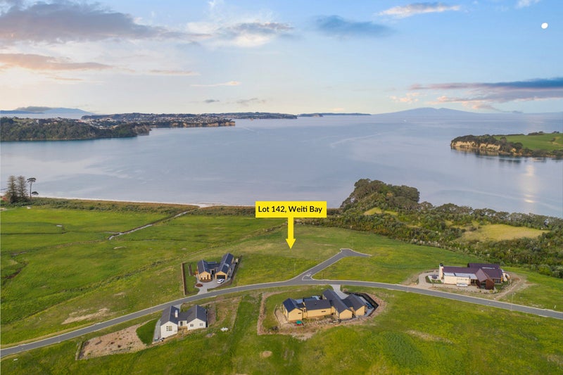 3 Takahuri Place, Okura Bush, Silverdale - Carousel 2