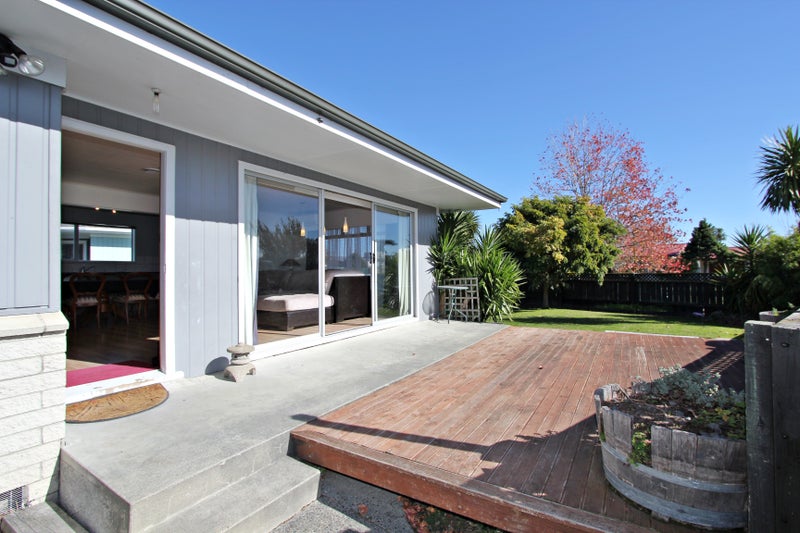 38 Leicester Avenue, Tamatea, Napier - Carousel 2