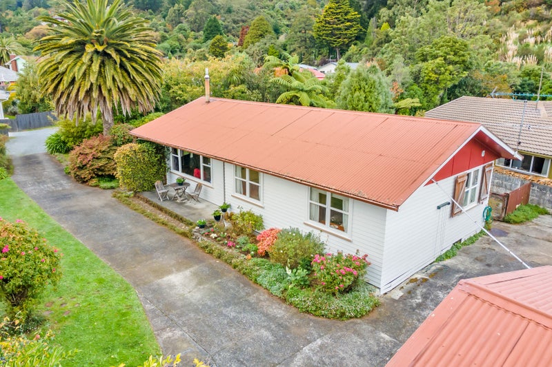 28 Mccarthy Grove, Clouston Park, Upper Hutt - Carousel 2