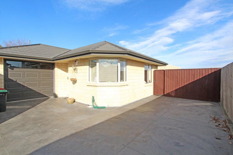12C Amyes Road, Hornby, Christchurch - Carousel 1