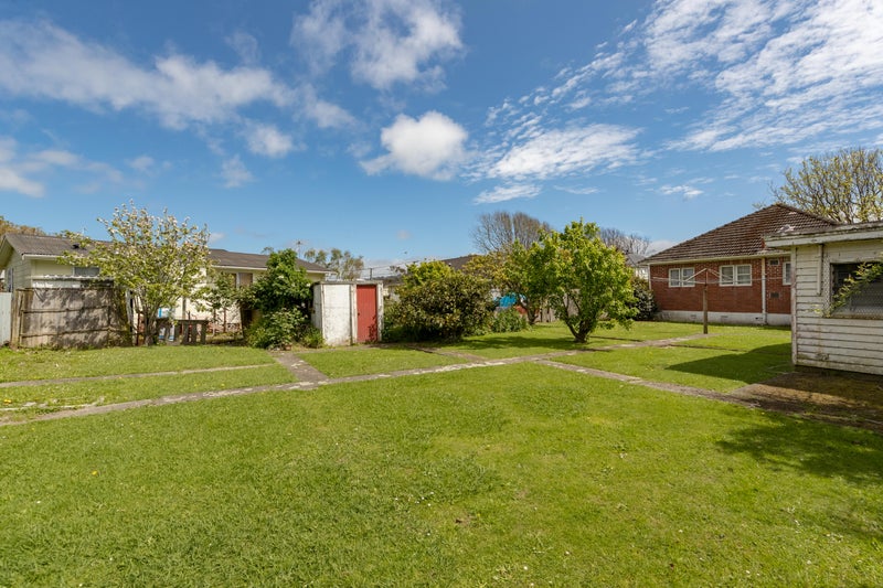 6 Bush Street, Naenae, Lower Hutt - Carousel 10