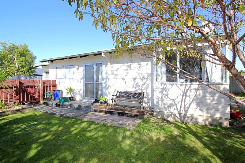 25A Lyttelton Crescent, Tamatea, Napier - Carousel 12