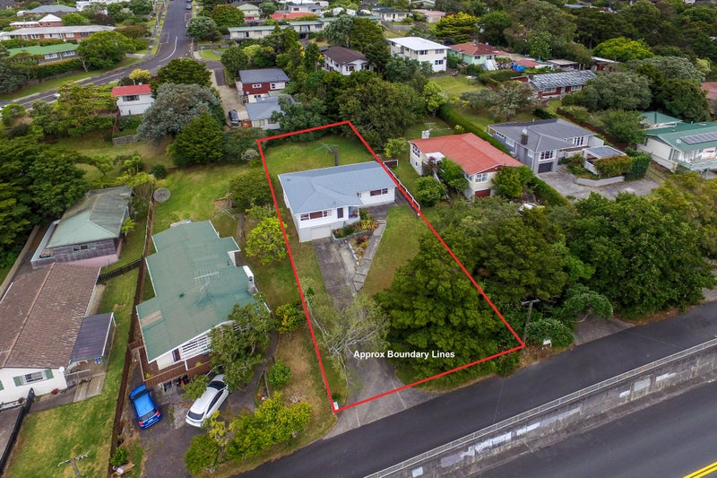 73 Archers Road, Hillcrest, Auckland - Carousel 1